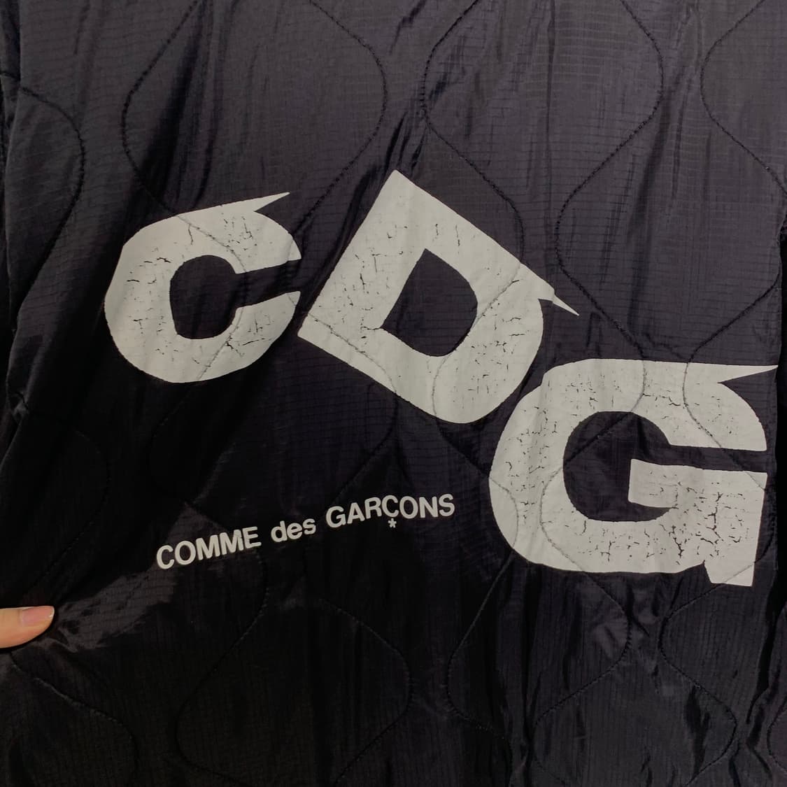 꼼데가르송 x 알파인더스트리 빅로고 블랙 퀼팅 자켓  상품이미지6