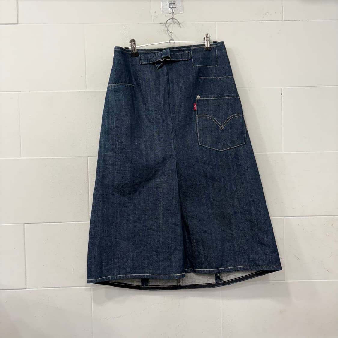 리바이스 엔지니어드 데님 롱 스커트 상품이미지4