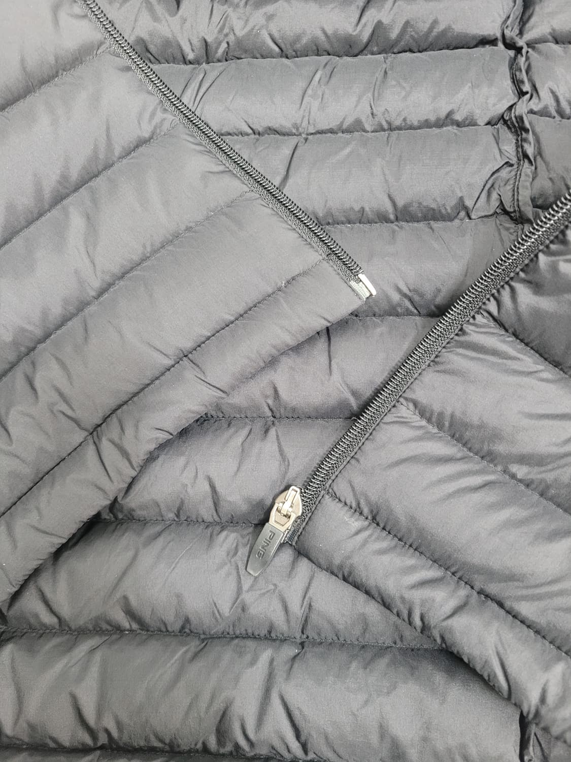 PING 핑 후드 경량 구스 다운 베스트 / 남 100 블랙 상품이미지7