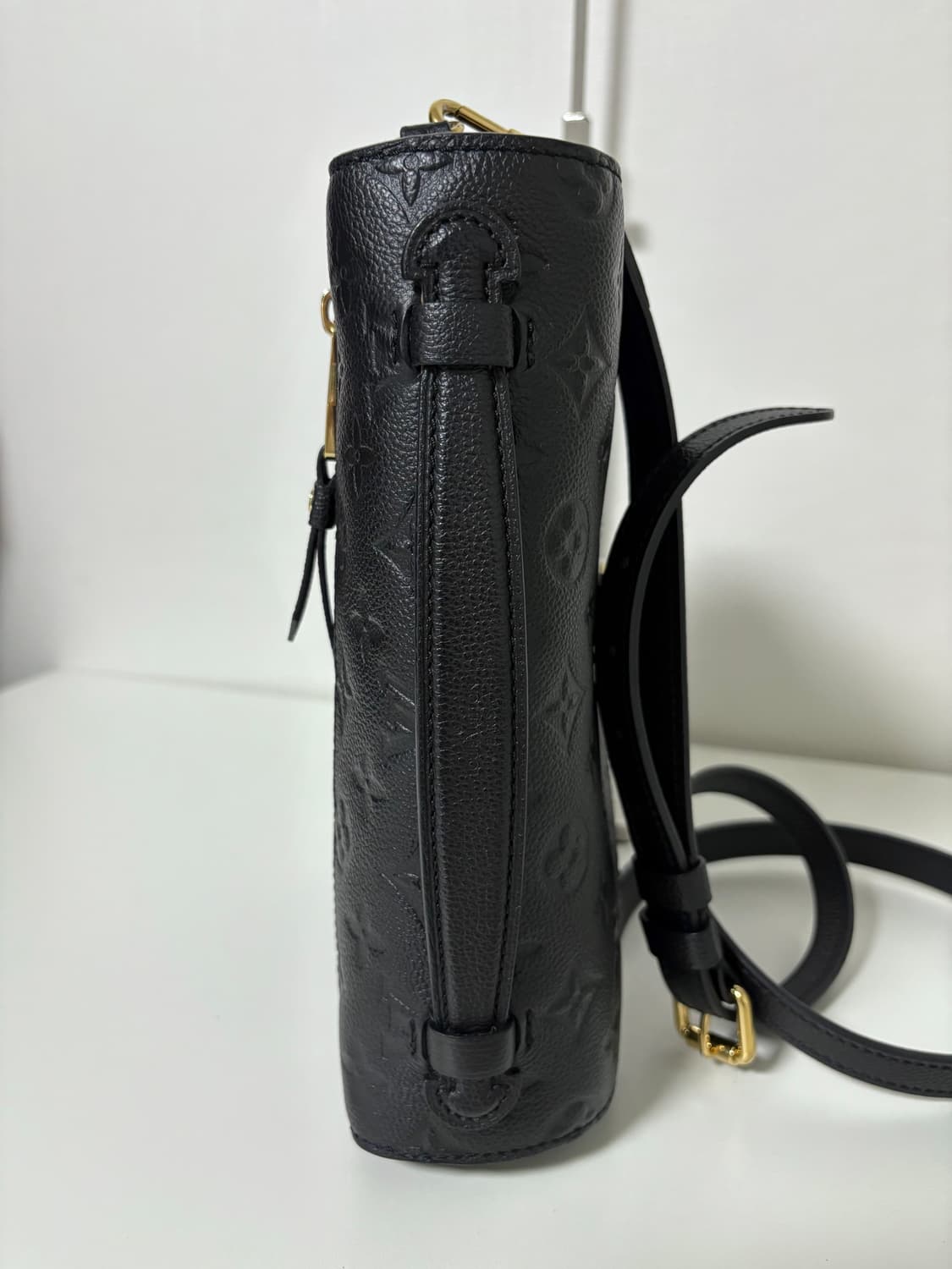 루이비통 포쉐트메티스 앙프레뜨 크로스백 상품이미지8