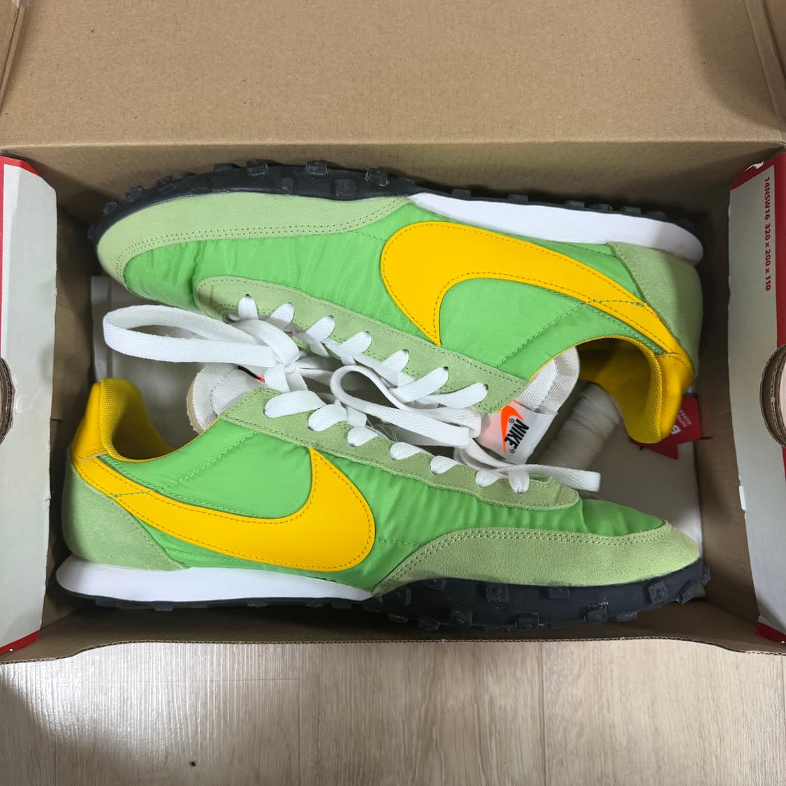 나이키 와플 레이서 그린 네뷸라 280 상품이미지2