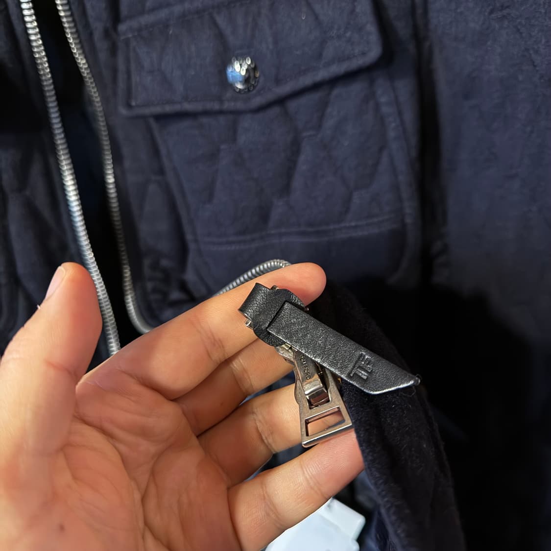 톰포드 캐시미어 100% 유틸리티 M-65 필드 자켓  상품이미지4