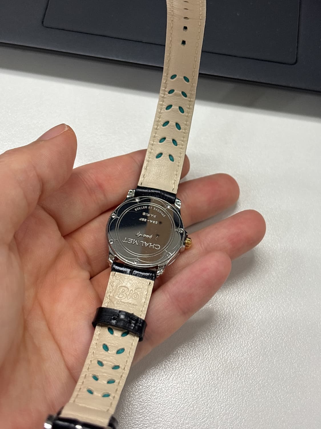 [정품] 빈티지 쇼메 쿼츠 가죽 손목시계 chaumet 상품이미지7
