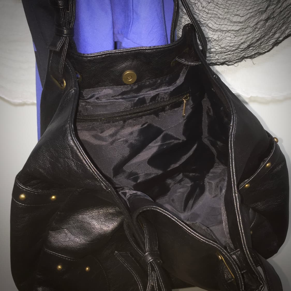 Gold stud point big shoulder bag 상품이미지5