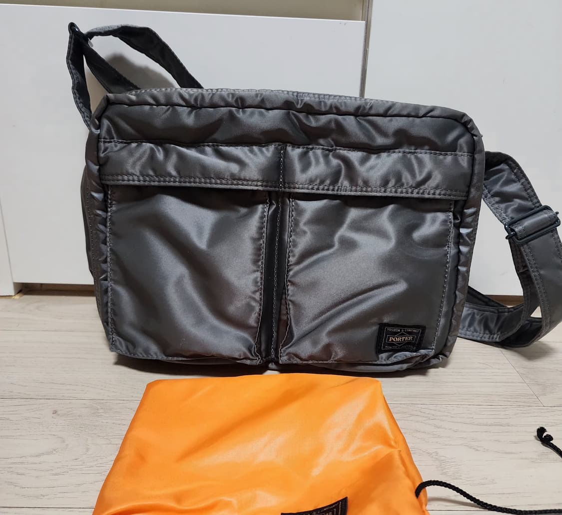 요시다포터 탱커 숄더백 라지 실버그레이 상품이미지1