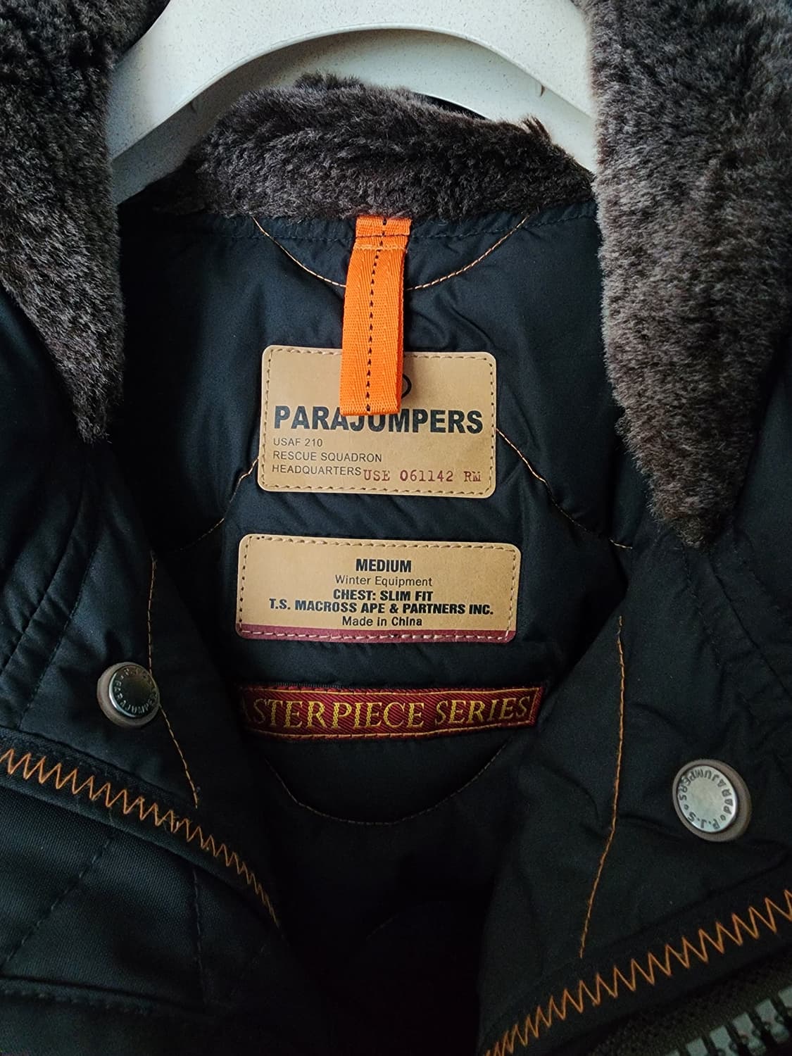 새상품급 파라점퍼스 고비 마스터피스 백화점판  상품이미지3