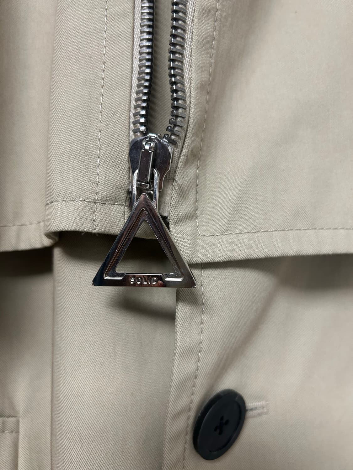 솔리드옴므 더블레이어드 베이지 트렌치 코트 105사이즈 상품이미지6