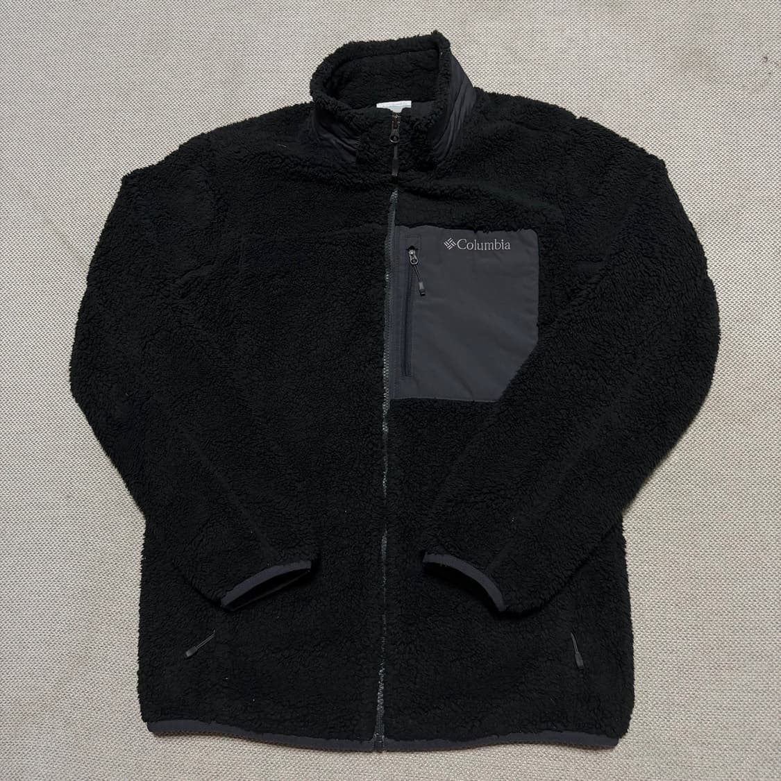 컬럼비아 블랙 뽀글이 플리스 상품이미지1
