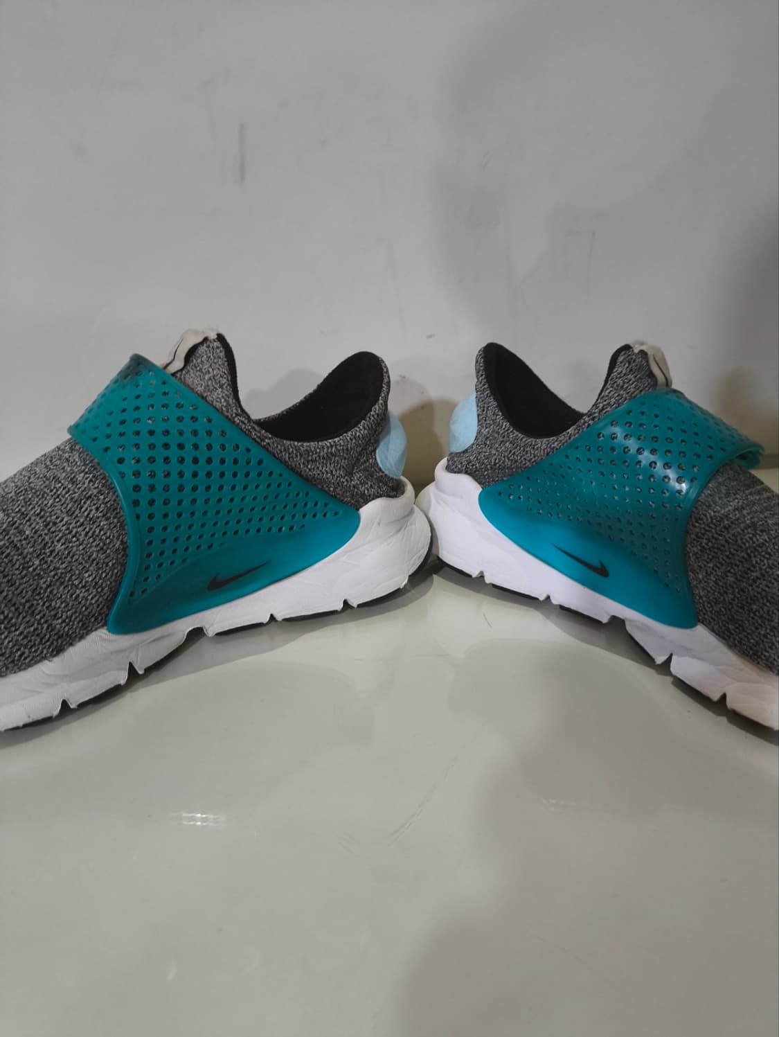 270mm 나이키 삭다트 se 운동화 상품이미지7