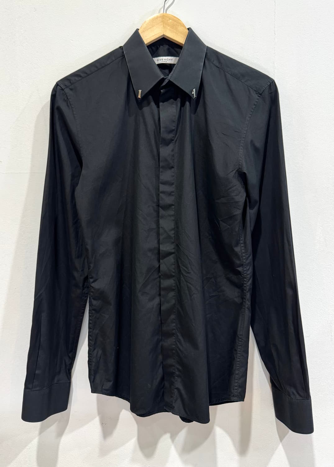 Givenchy 블랙 셔츠 38 사이즈 정품 상품이미지1