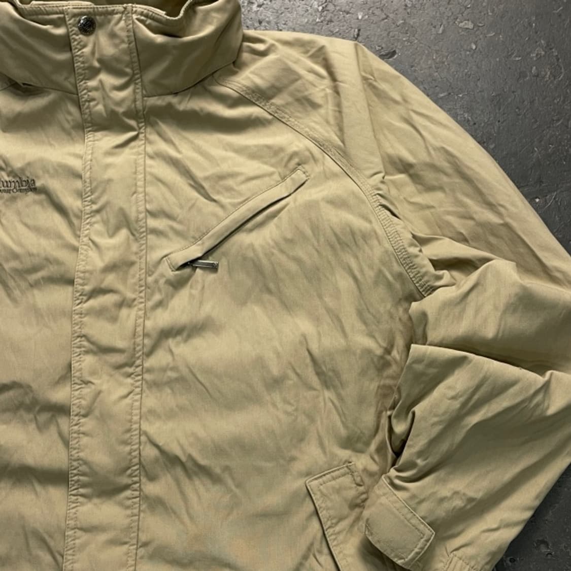 100 콜럼비아 바람막이 상품이미지2