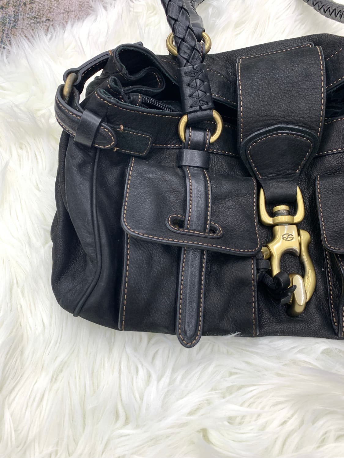 Black leather pocket shoulder bag   상품이미지2
