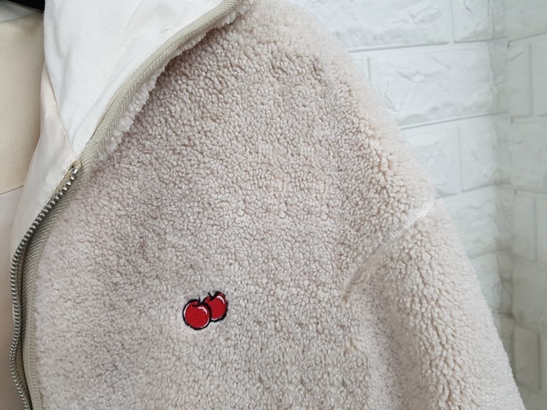 키르시 양털 후드집업 점퍼 1사이즈(오버핏 여성66 후리스) 상품이미지3