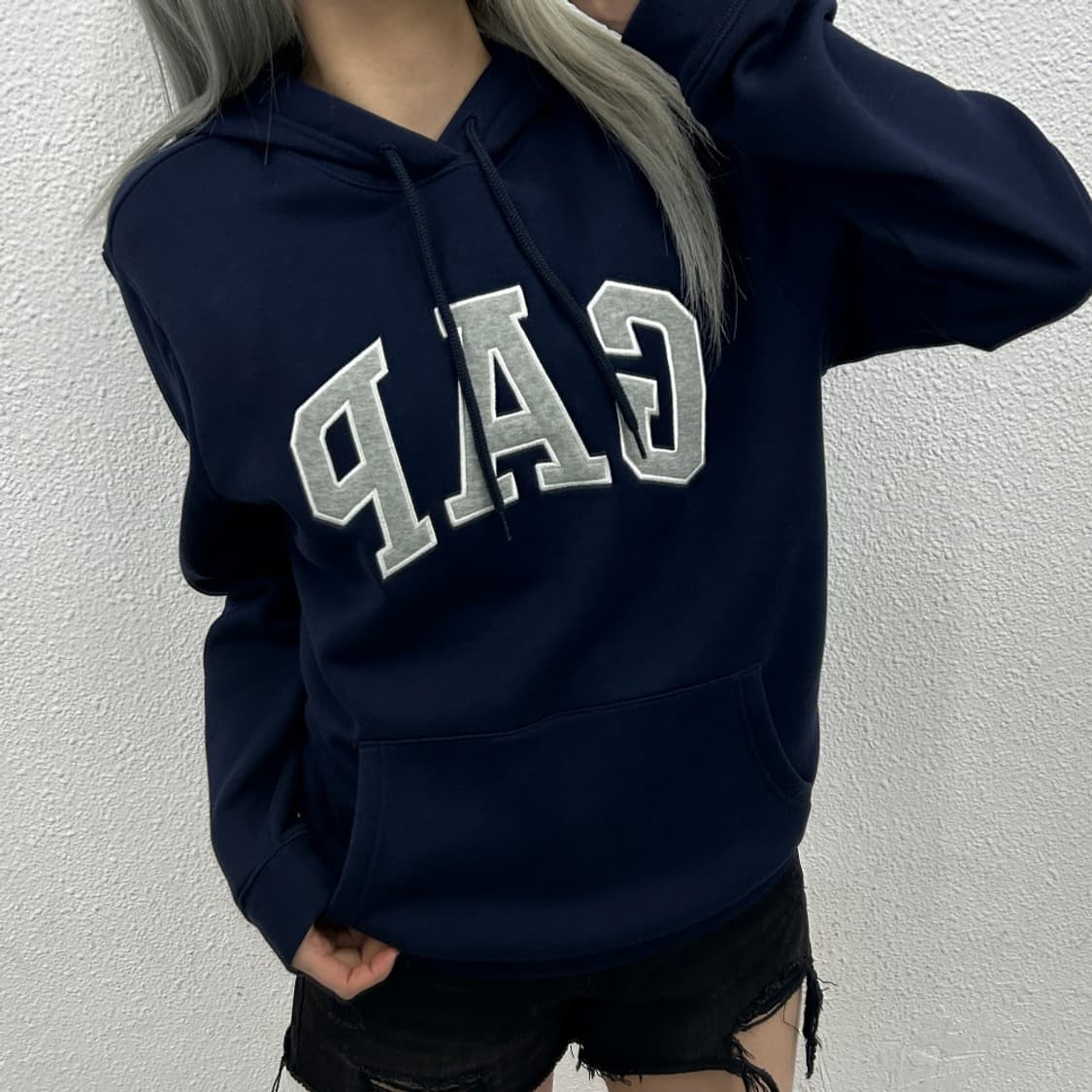 갭 센터로고 네이비 S 상품이미지2