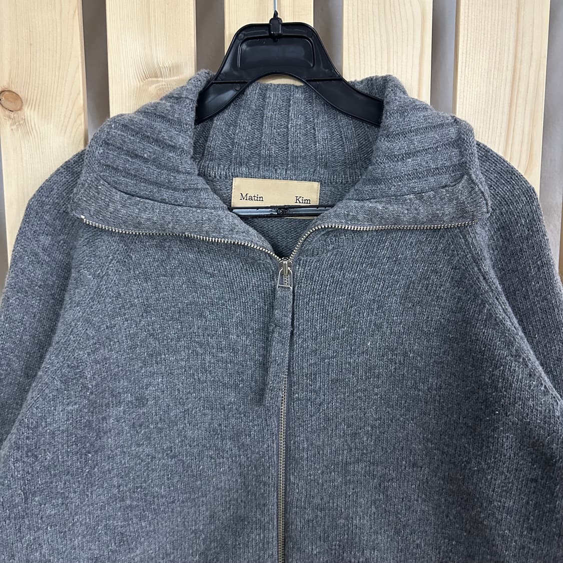 (S) 마뗑킴 그레이 니트 집업 상품이미지3