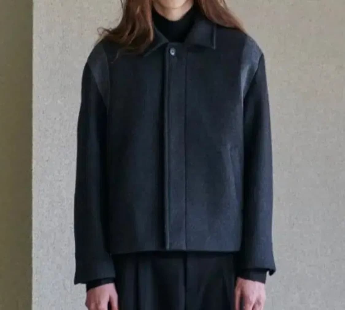 르마드 울 스타디움 미니멀 자켓 차콜 2사이즈 상품이미지1