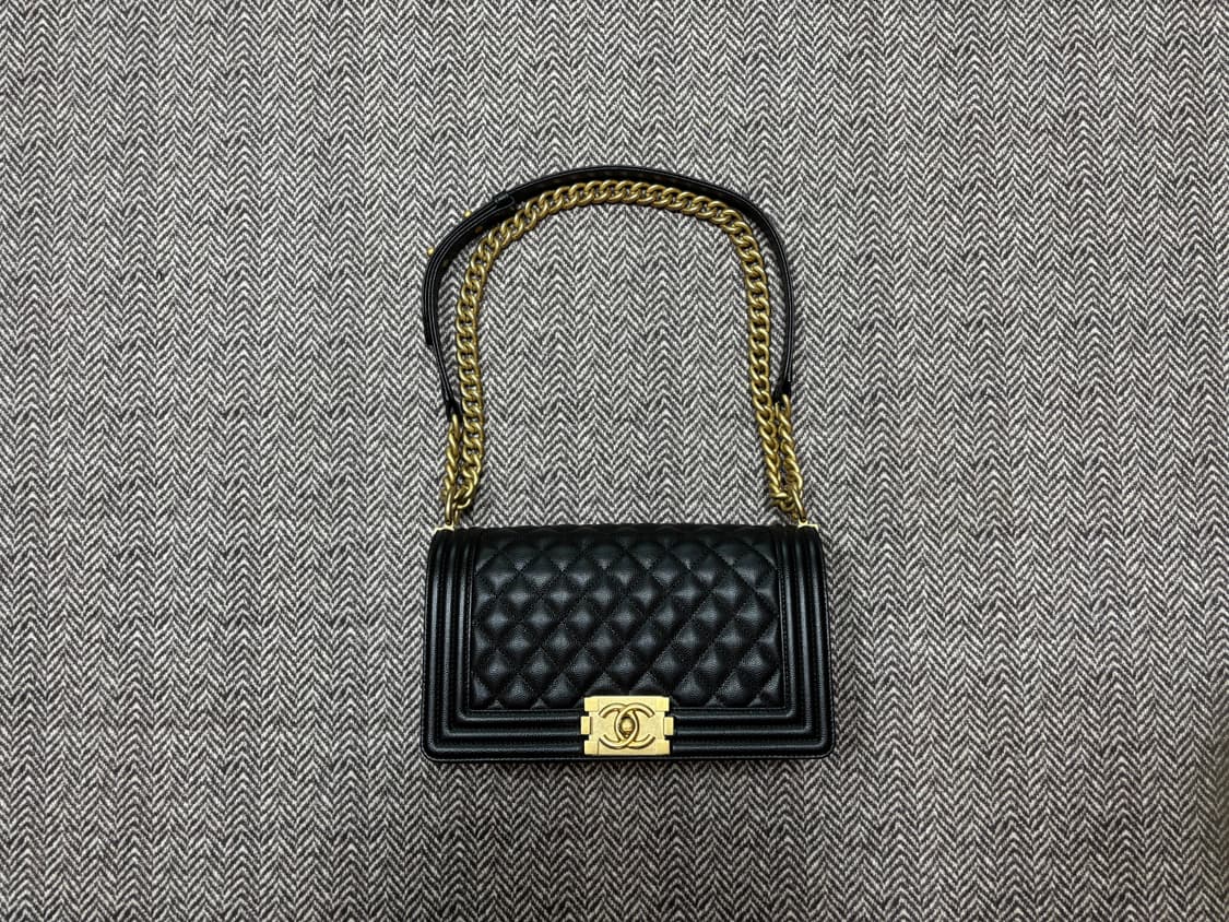 샤넬 보이백 캐비어 미디움 26번대 풀세트 상품이미지1