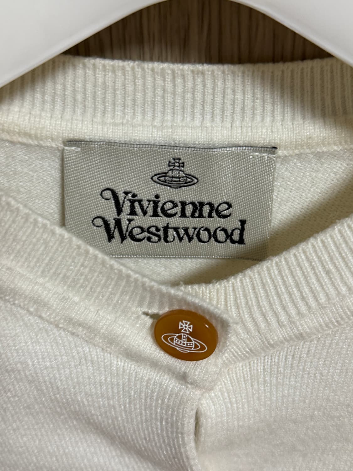 비비안웨스트우드 화이트 가디건(정품 상품이미지3