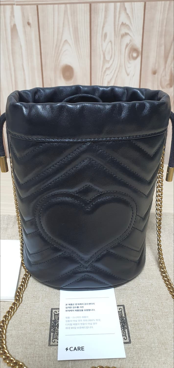 구찌 마몬트 마틀라세 버킷백/크로스백 새상품급 정품(감정서O) 상품이미지3