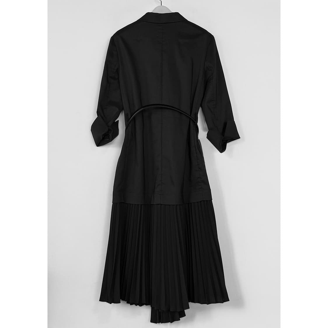 구호 KUHO 더블 플리츠 블록 원피스 상품이미지4