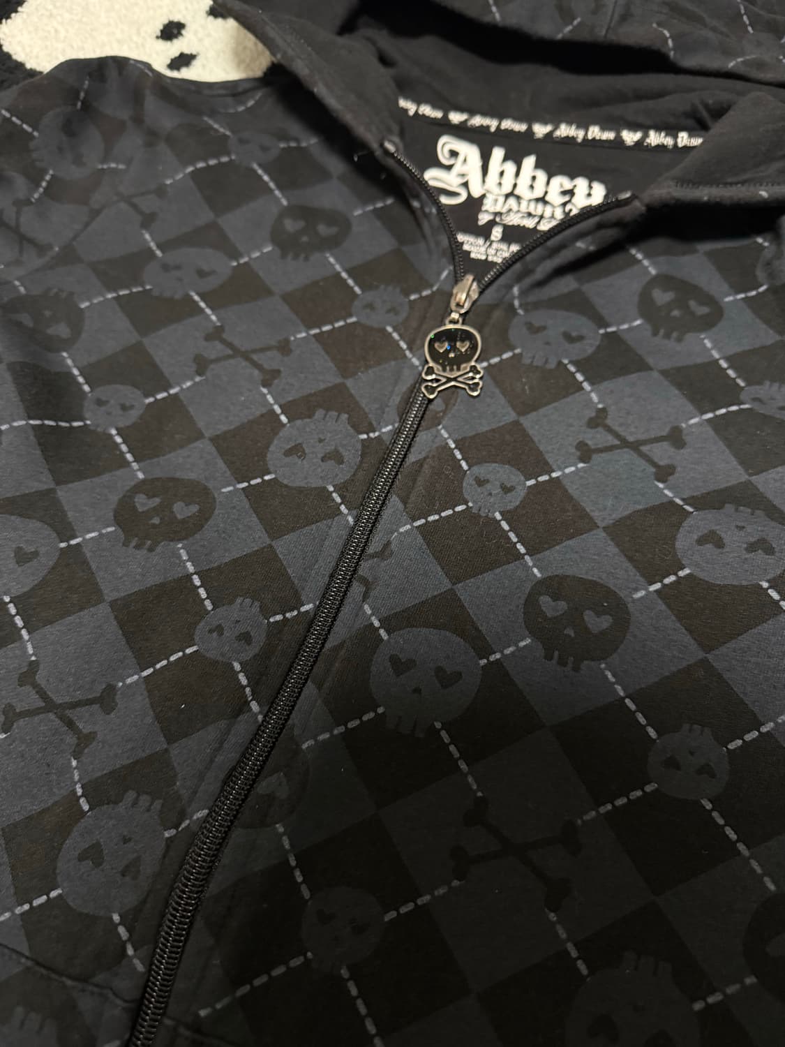 abbey dawn 악마 후드집업 상품이미지2