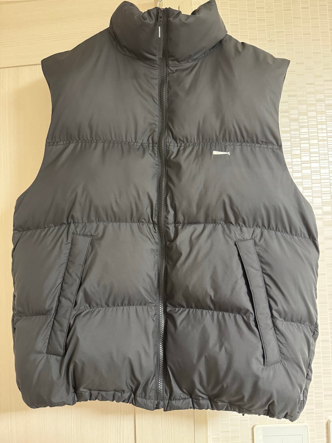 [2] 디센던트 머미 푸퍼 베스트 블랙 상품이미지2