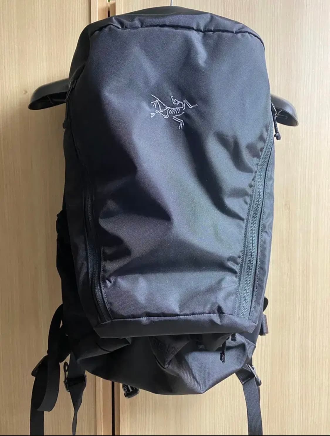 아크테릭스 맨티스 26 블랙 백팩 상품이미지1