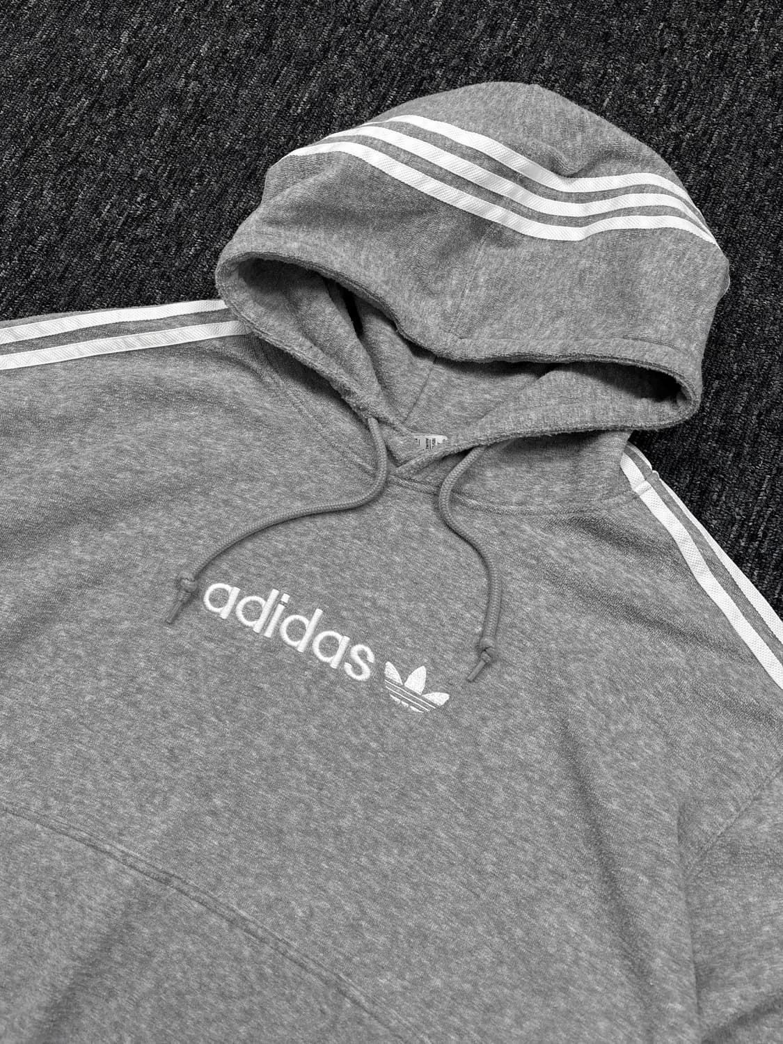 아디다스 삼선 부클 그레이 후드티 상품이미지6