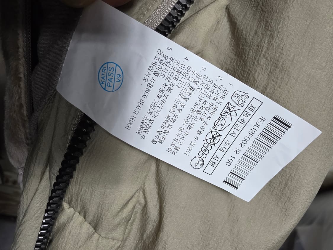 일꼬르소 울트라 오버핏 하이넥 점퍼 구스다운 상품이미지6