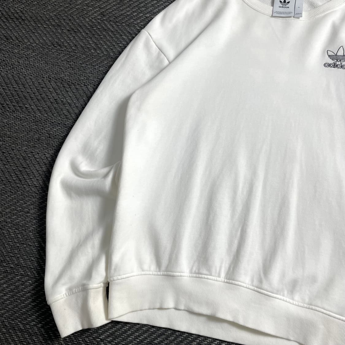 아디다스 오리지널 fw2018 파이어버드 맨투맨 화이트 y 4741 상품이미지7