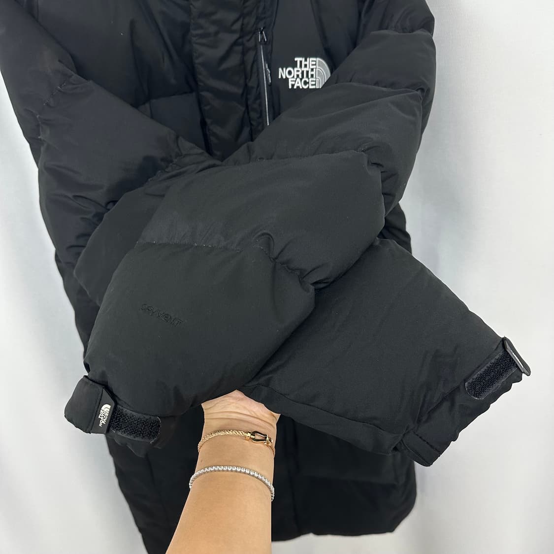   노스페이스 남자 거위털 후드패딩 점퍼 검정 100 L W 상품이미지3