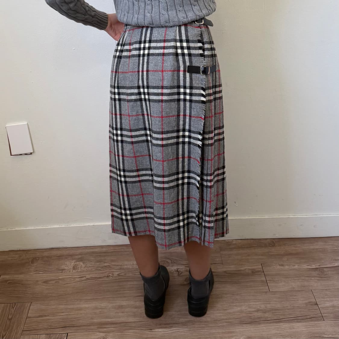 버버리 노바체크 랩 스커트 상품이미지3