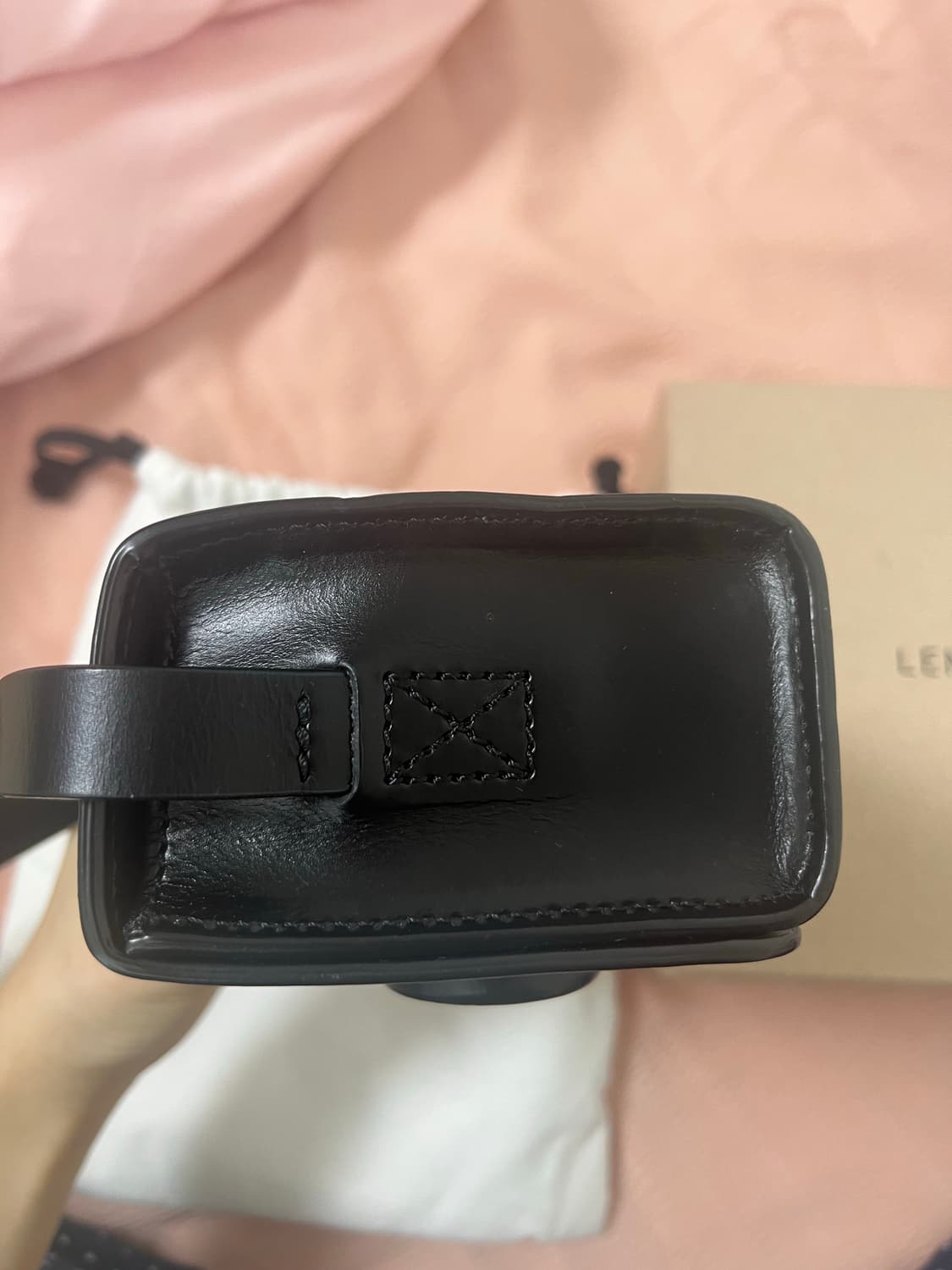 르메르 카메라백 미니 상품이미지5