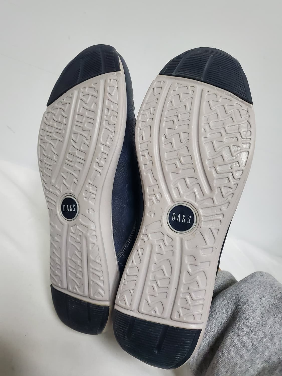 닥스 캐주얼화 스니커즈 정품 265사이즈 상품이미지4