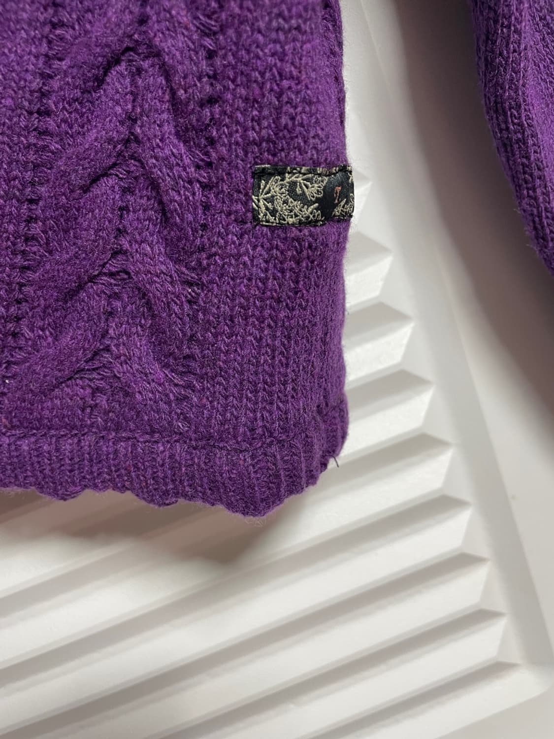 써스데이아일랜드 가디건 상품이미지8