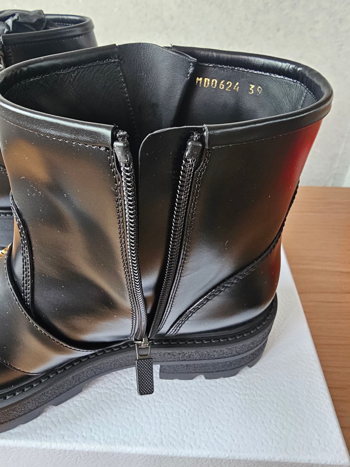 (일주일만 특가)새상품 디올 여성 D-Quest 앵클 부츠 상품이미지5