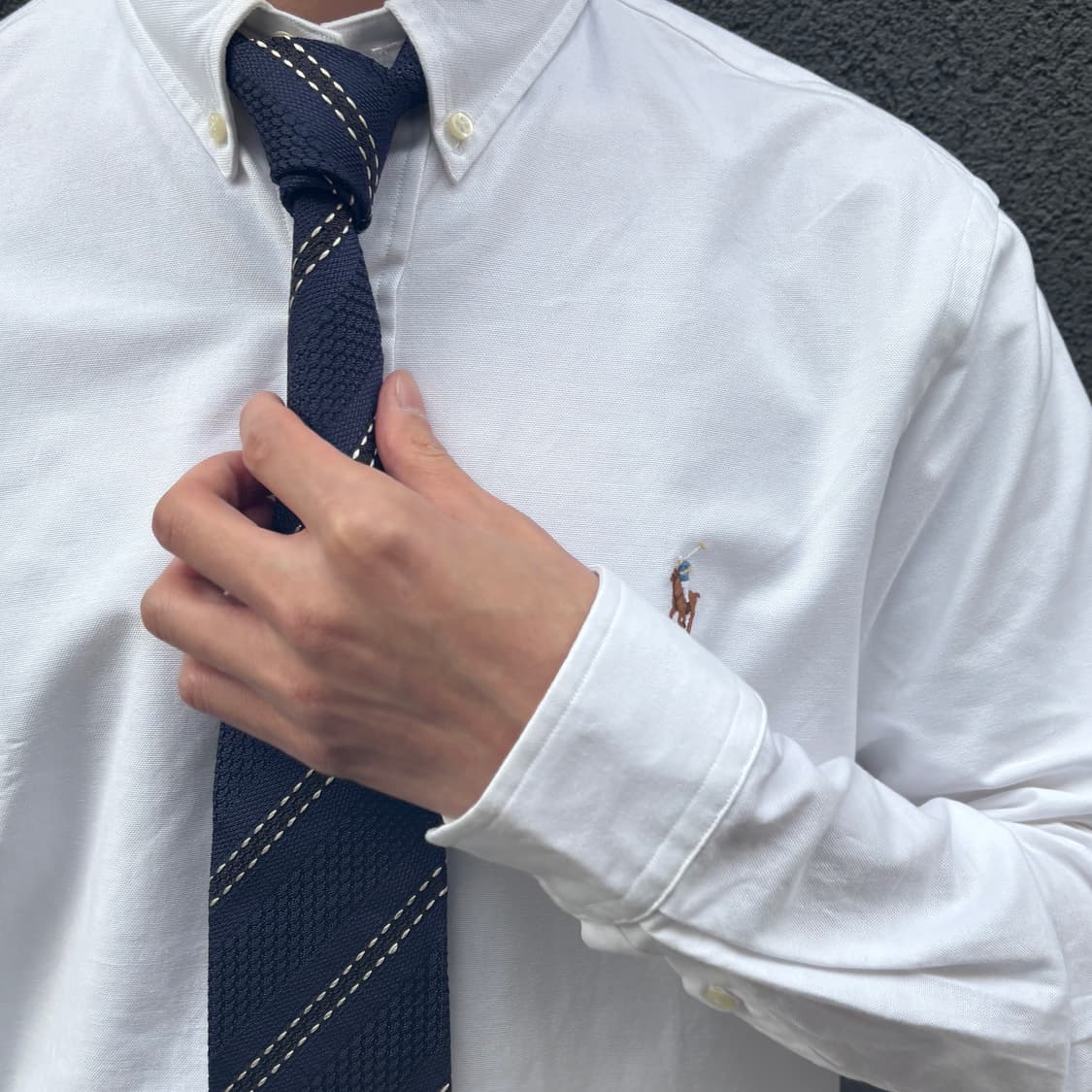 드레익스 대쉬드 스트라이프 그레나딘 넥타이 네이비 상품이미지2