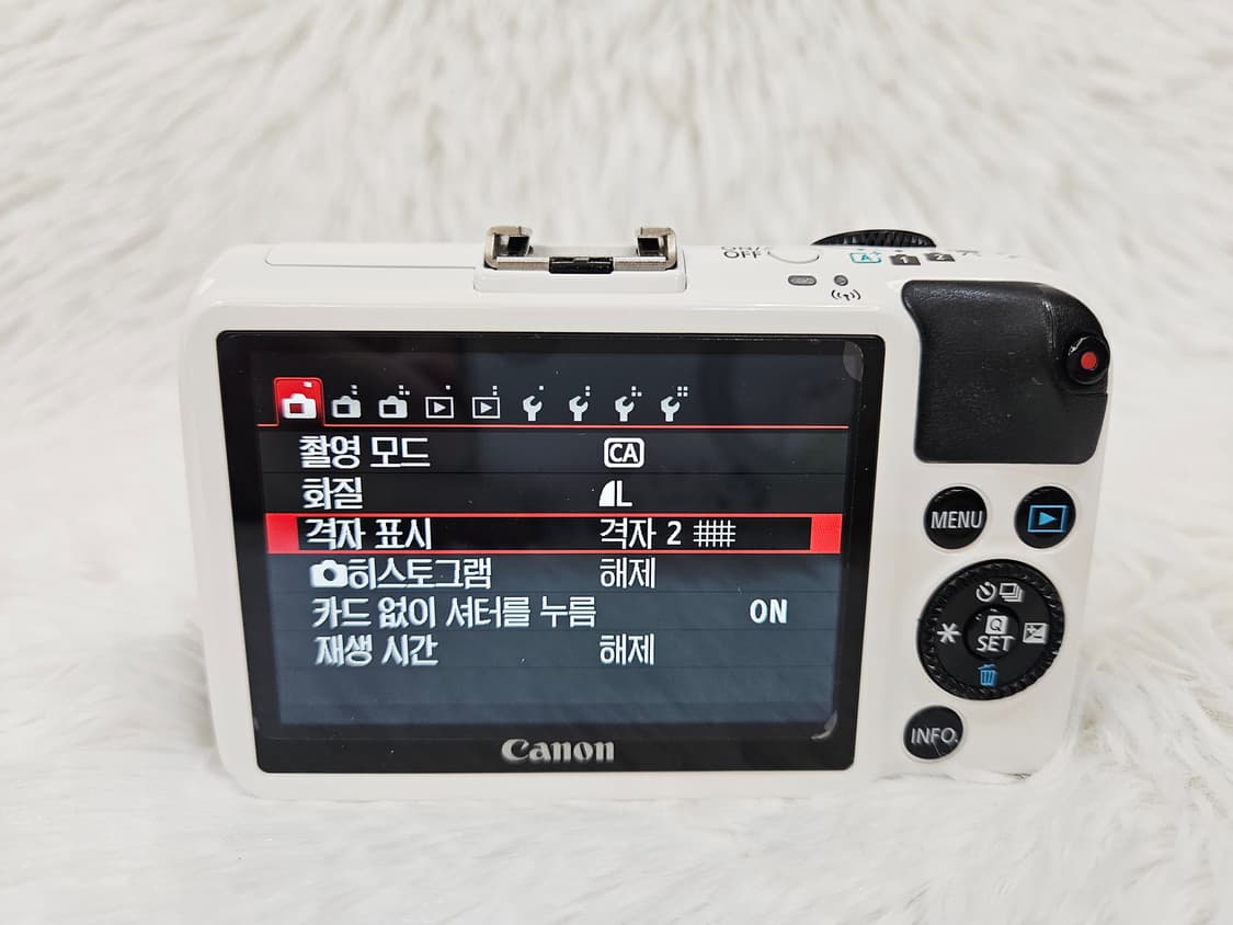 [민트] 캐논 EOS M2 미러리스 더블렌즈 킷 22mm, 18-55mm 상품이미지8