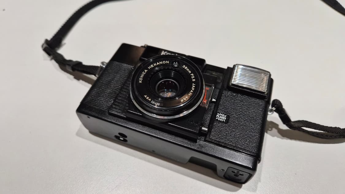 작례O 최초의 af 카메라 코니카 c35 af 필름카메라 빈티지 필카 상품이미지7