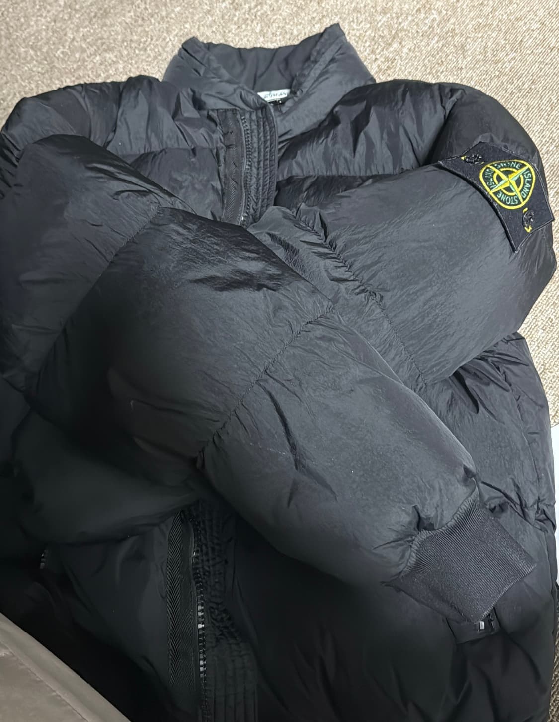 [L] 17fw 스톤아일랜드 우원재 패딩 후드x 시보리o 상품이미지10