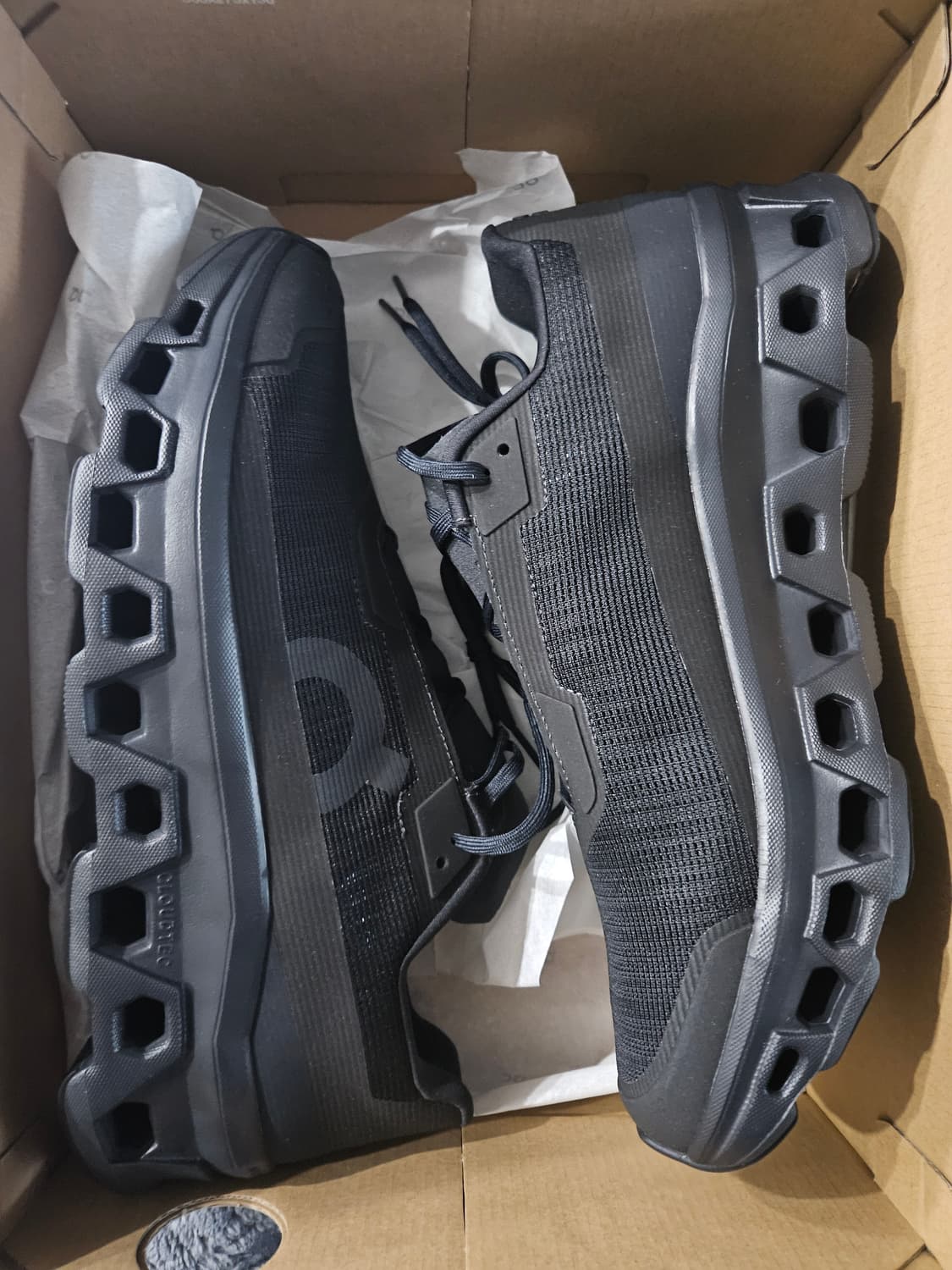 클라우드몬스터 보이드 void 블랙 us12 상품이미지1