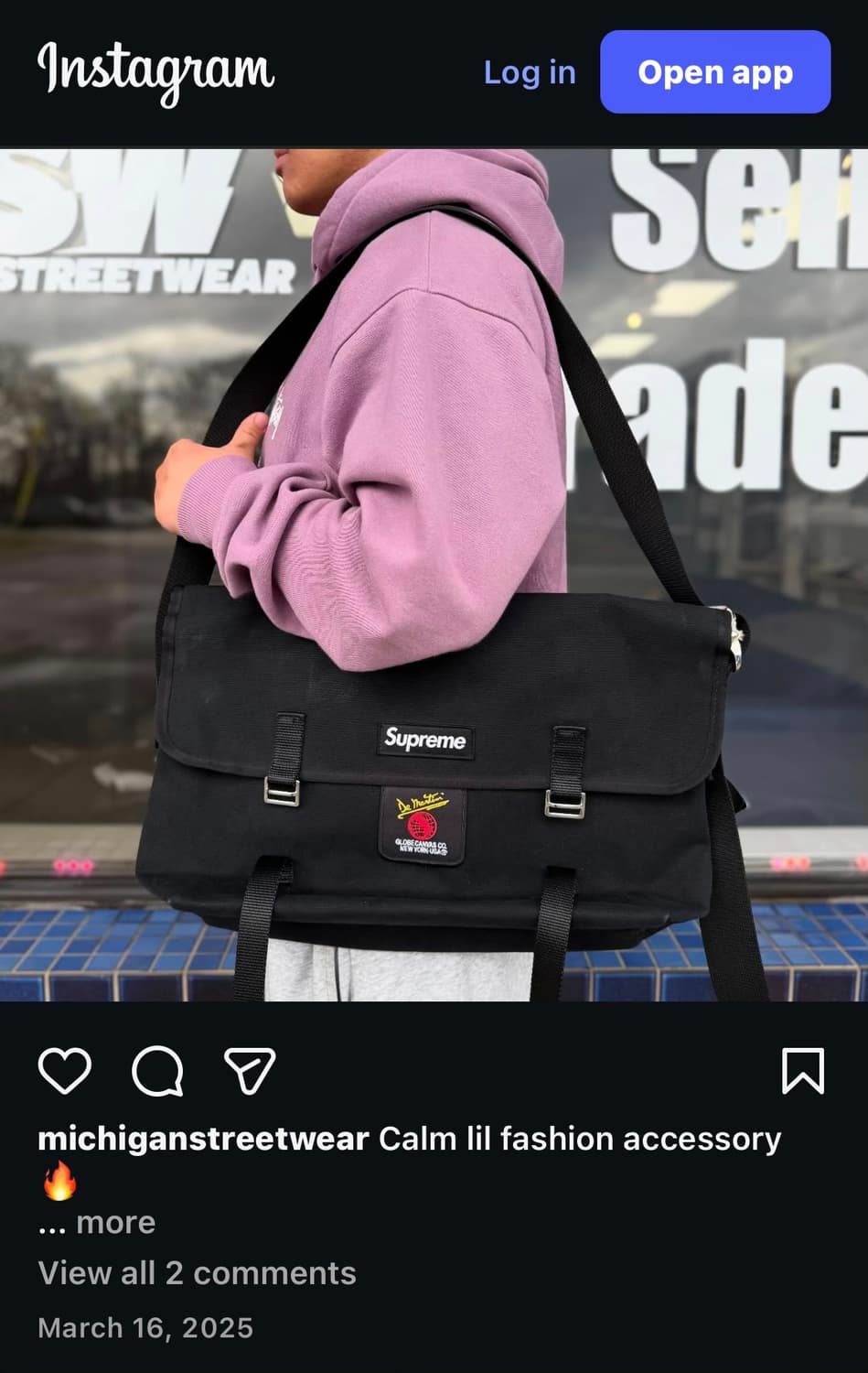 슈프림 x 드마티니 [정품] (시세 70만) 메신저백 자수 로고 상품이미지3