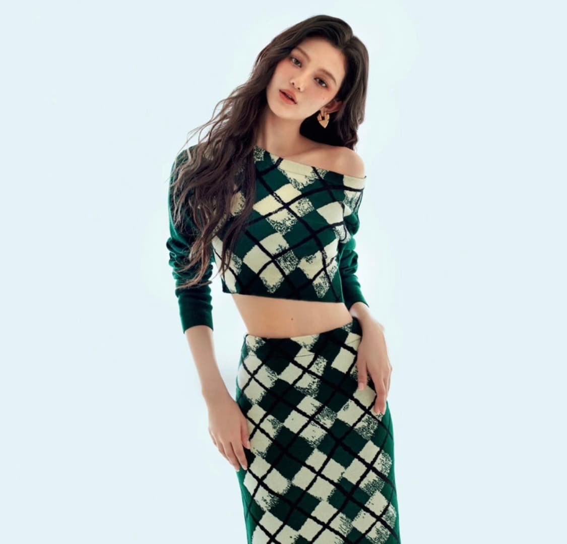 버버리 아가일 크롭 니트 M 상품이미지8