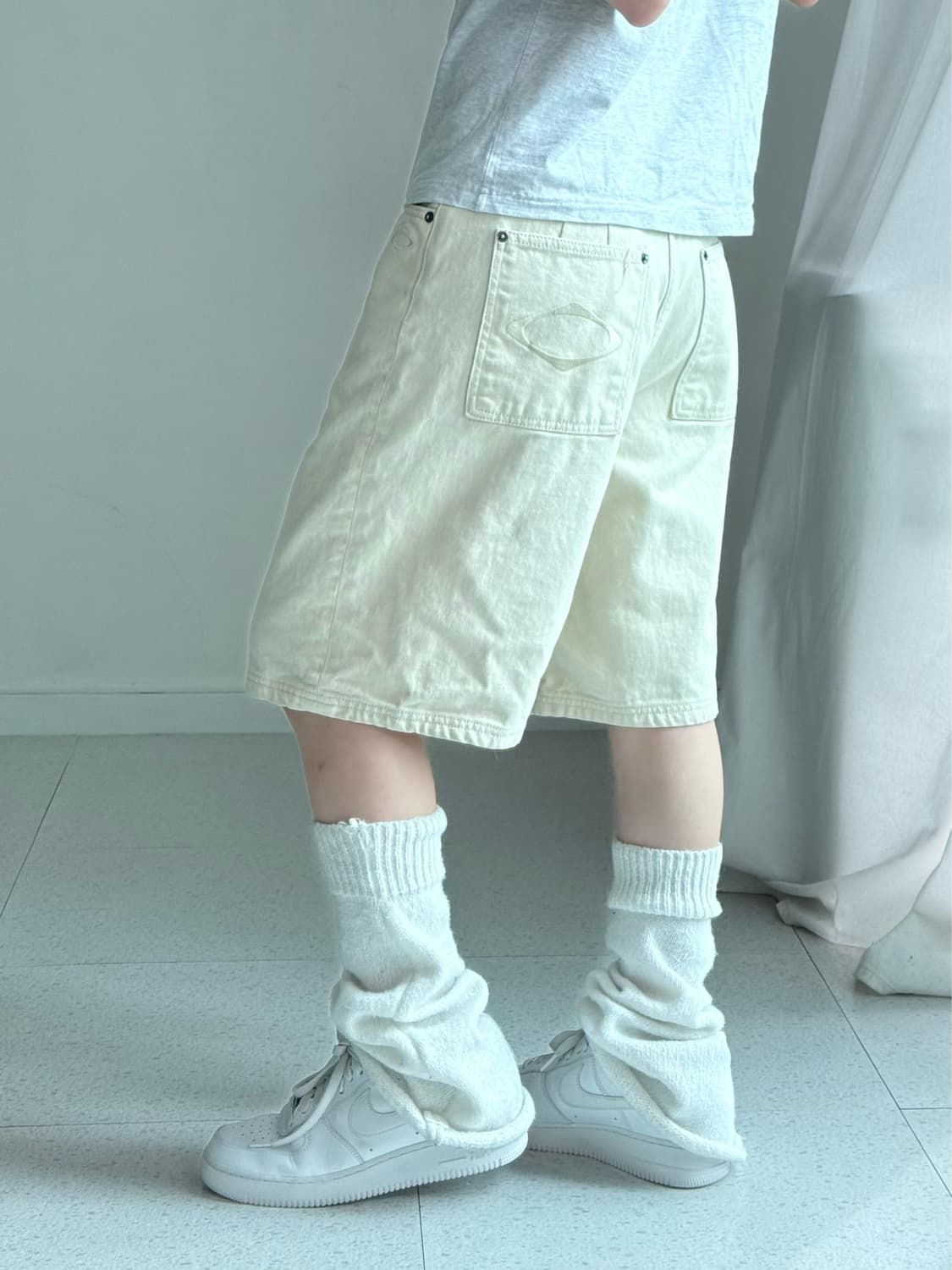 미스치프 아이보리 버뮤다 팬츠 상품이미지3