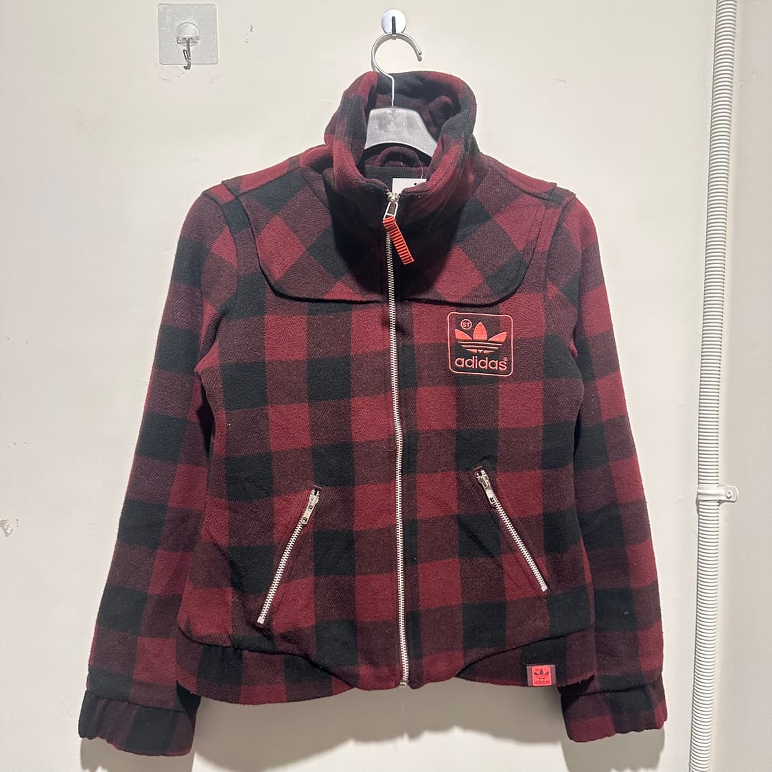 아디다스 체크 자켓 상품이미지1