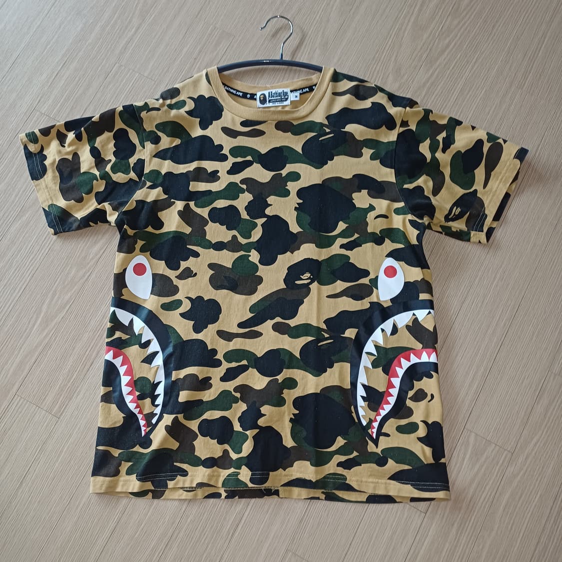 베이프 황계 반팔 판매합니다 상품이미지1