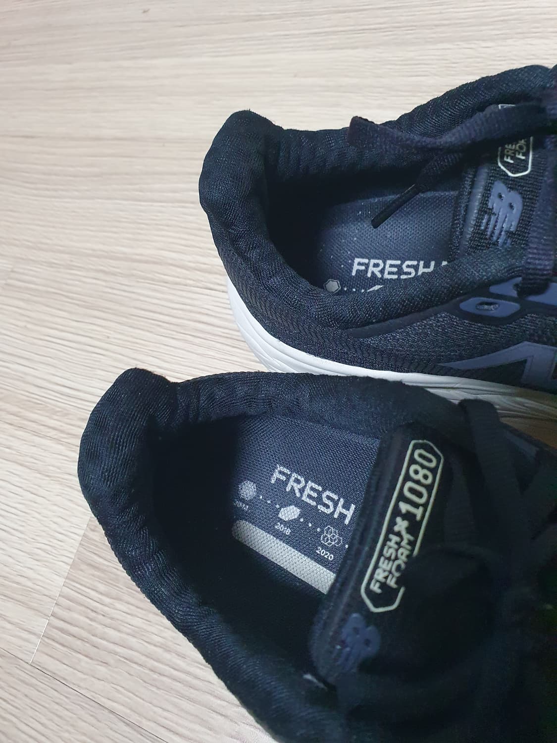 뉴발란스 1080 v14 운동화 265 상품이미지8