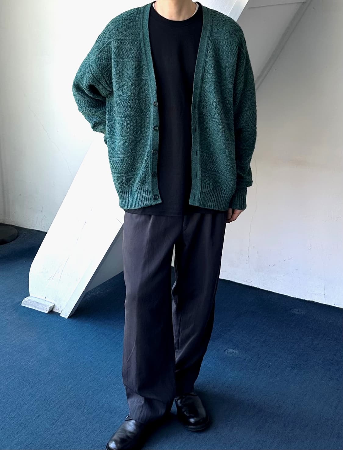 Loose gauge pattern over knit cardigan 상품이미지9