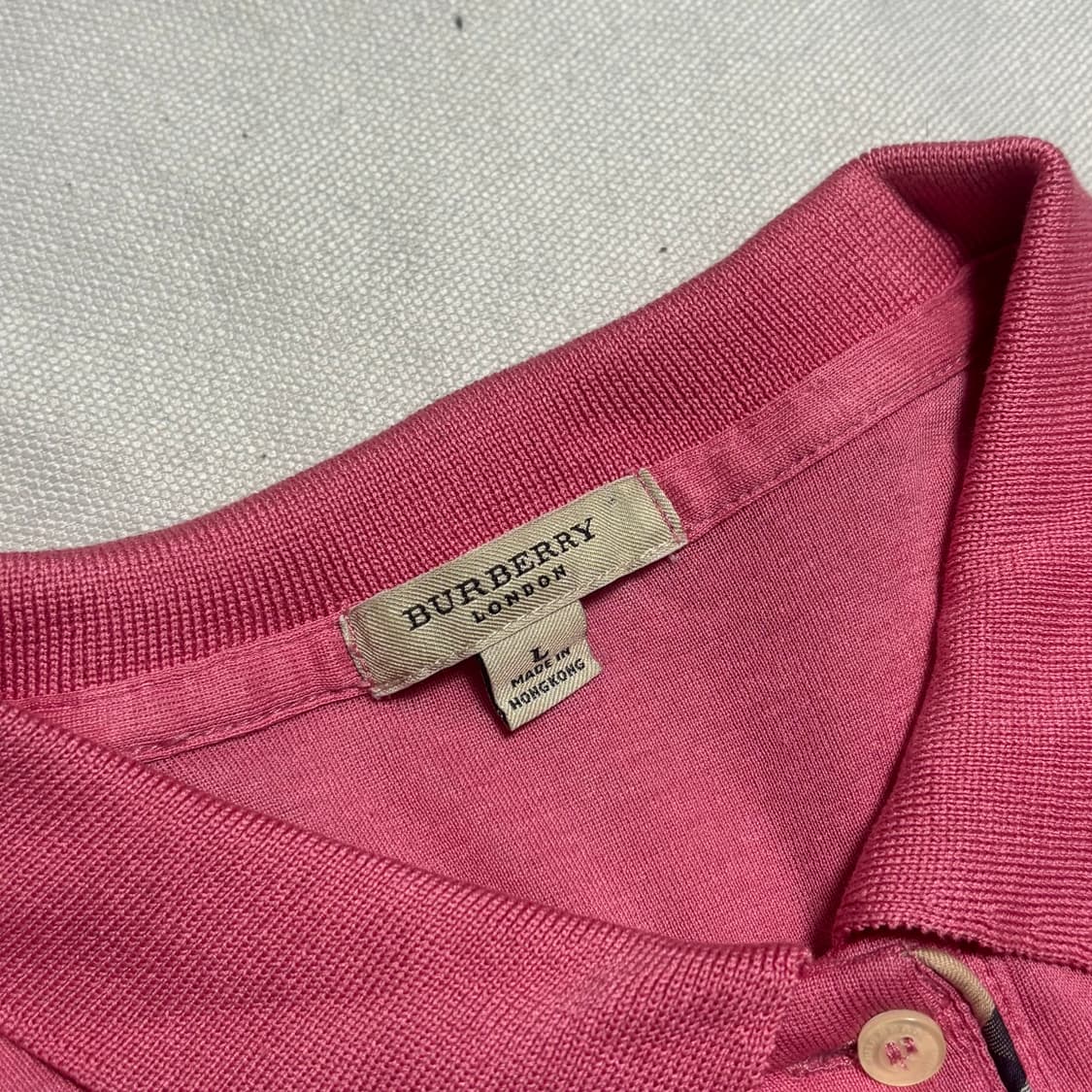 L 버버리 여성용 핑크 카라 반팔티 상품이미지4