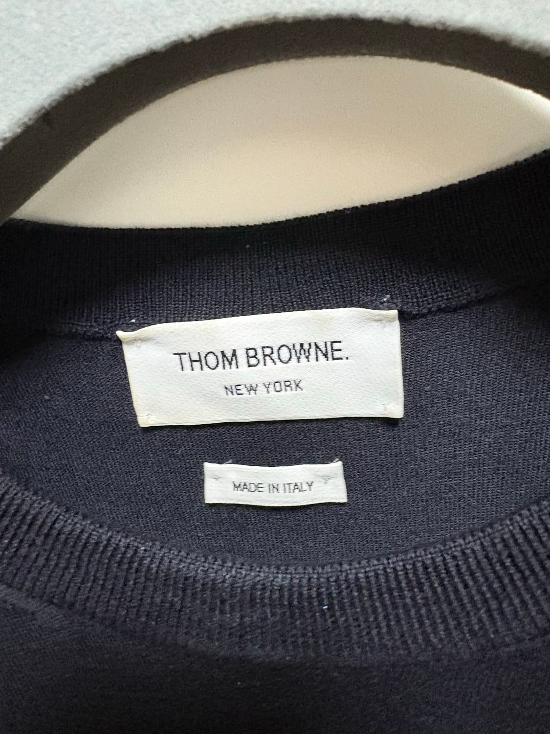 (새상품급, 5) 톰브라운 암밴드 니트 상품이미지3